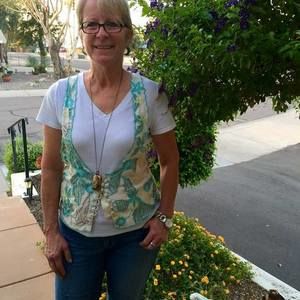 Meet your Posher, Lori